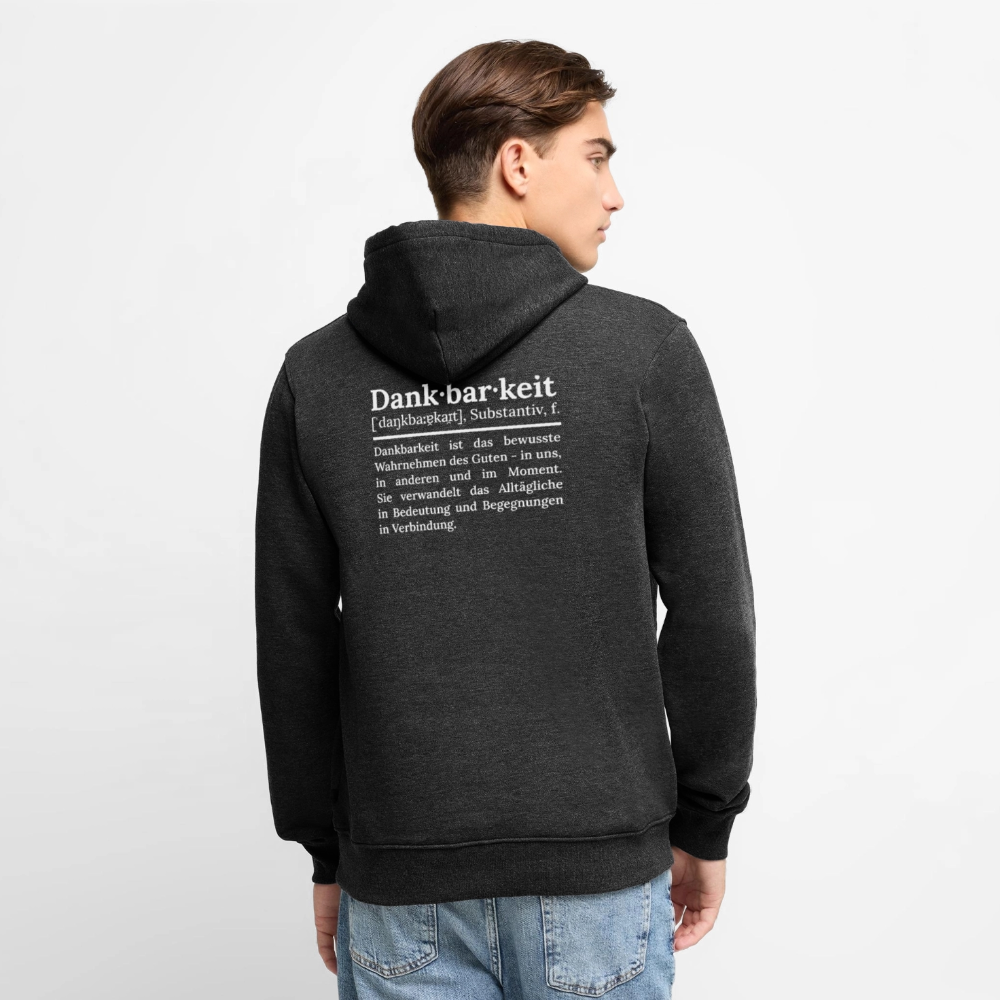 Getragener Design-Hoodie „Dankbarkeit“ für Herren aus Bio-Baumwolle, Farbe: anthratiz – Dankfabrik.
