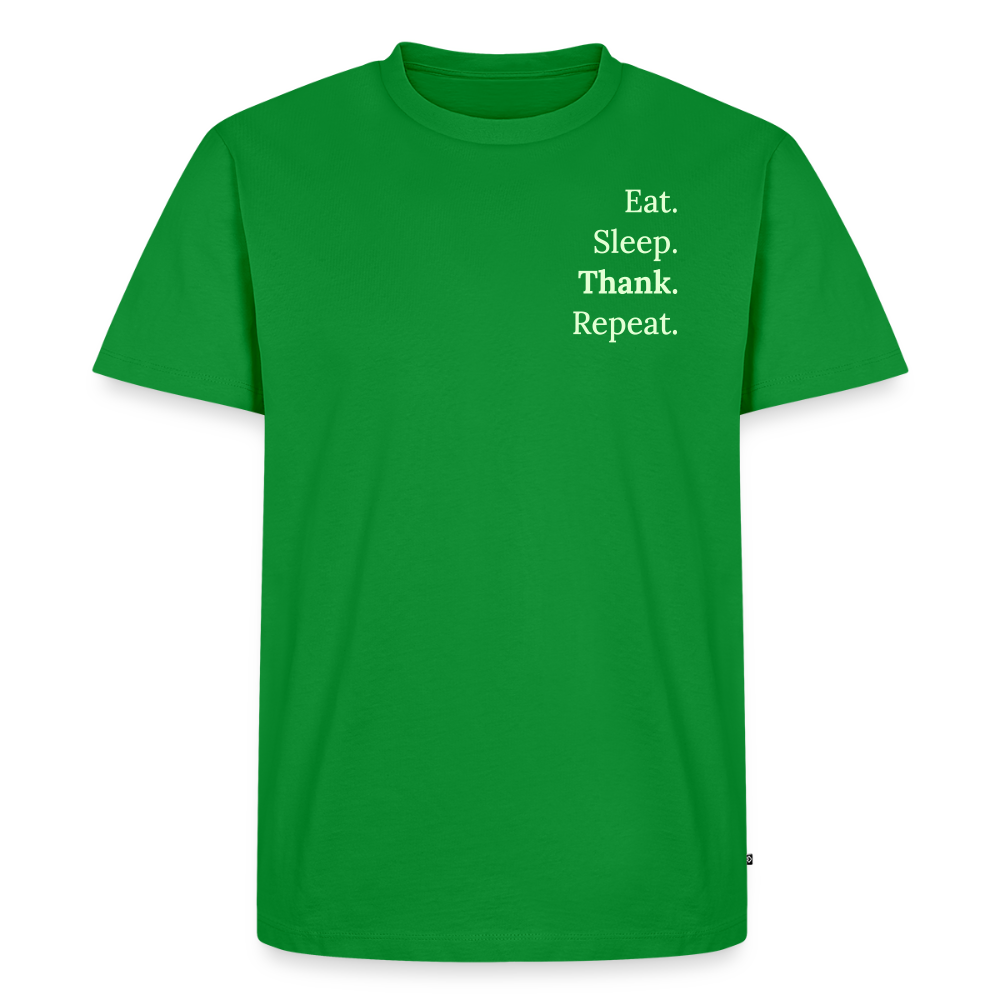 Design T-Shirt „Eat. Sleep. Thank. Repeat.“ für Herren aus Bio-Baumwolle, Farbe: grün - Dankfabrik.