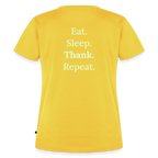 Design T-Shirt „Eat. Sleep. Thank. Repeat.“ für Damen aus Bio-Baumwolle, Farbe: gelb - Dankfabrik.