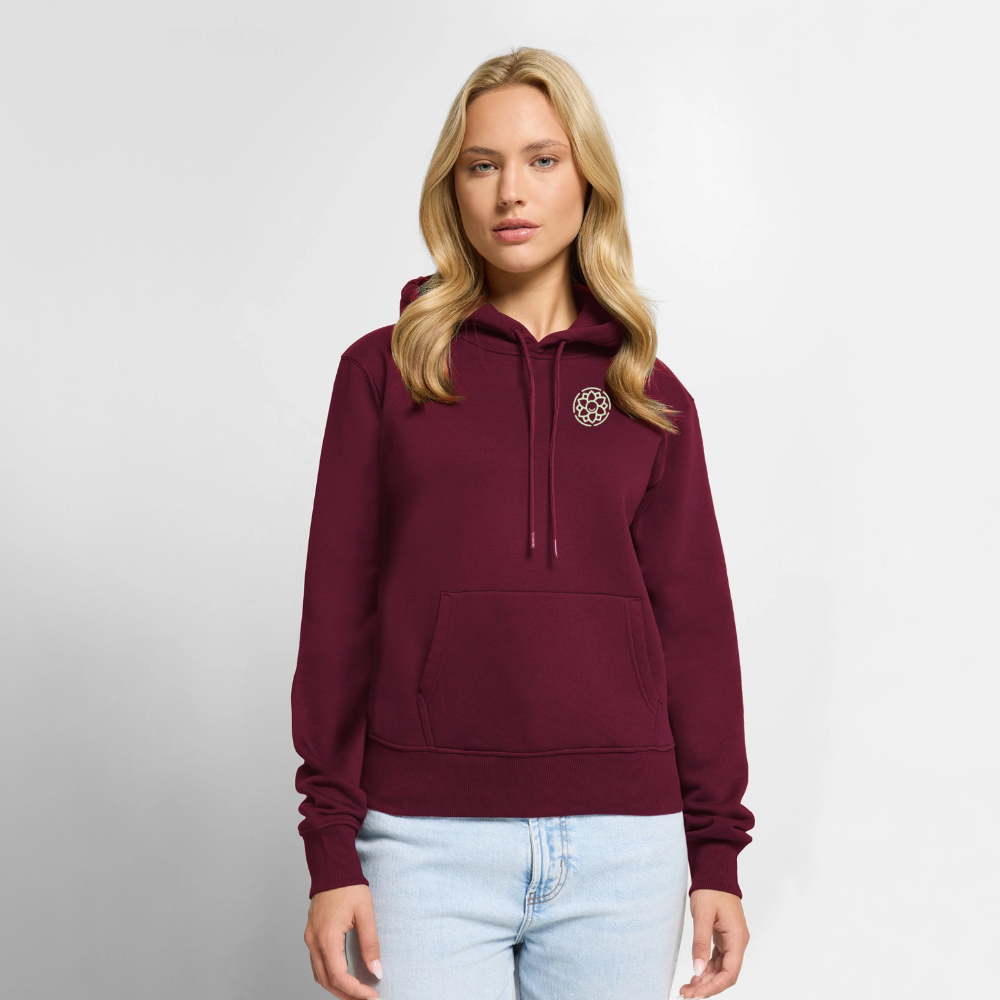 Getragener Design Hoodie „Seid lieb zueinander“ für Damen aus Bio-Baumwolle, Farbe: burgunderrot – Dankfabrik.