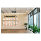 Dankwand in orange von Dankfabrik. Für mehr Wertschätzung. Erfolge sichtbar machen. Made in Germany.