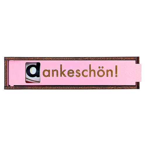 Hochwertige geschlossene rosa Dankeschön duplo® Box aus Echtholz mit Gravur. Nachhaltige Aufbewahrung von Dankfabrik für mehr Wertschätzung. Made in Germany & nachhaltig.