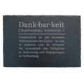 Design-Schieferplatte aus Naturstein mit Gravur „Dankbarkeit“, hochwertige Dekoration von Dankfabrik.